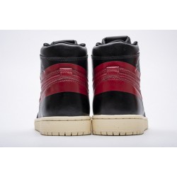 Air Jordan 1 Retro High OG Defiant Couture