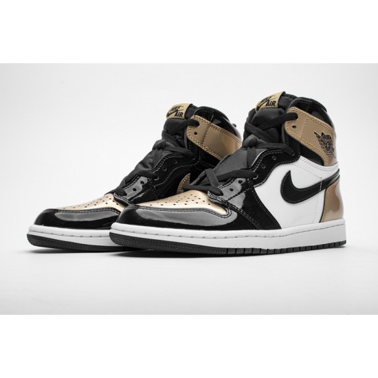 Air Jordan 1 Retro High OG Gold Toe