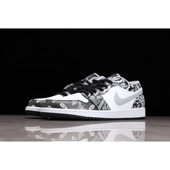 Jordan 1 Retro Low Black 553558040 Basketball Shoes