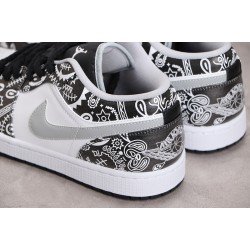 Jordan 1 Retro Low Black 553558040 Basketball Shoes