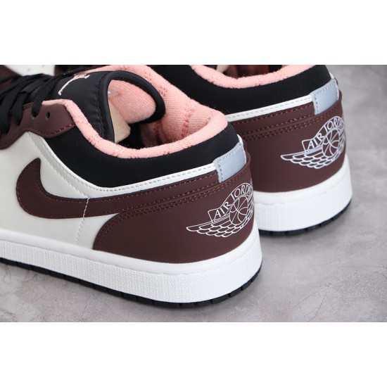 Jordan 1 Retro Low Mocha DC6991200 Basketball Shoes