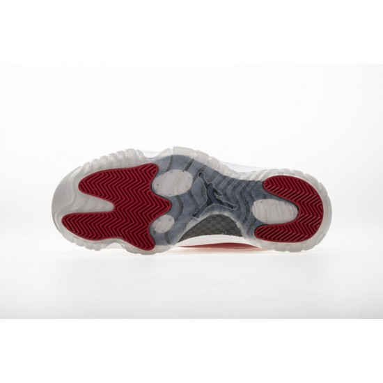 Air Jordan 11 Chicago