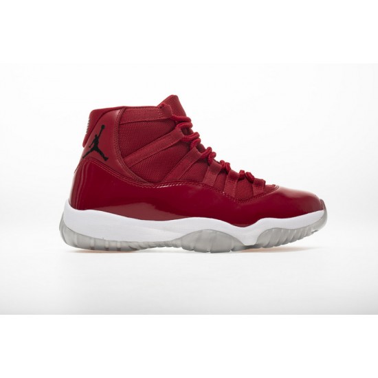 Air Jordan 11 Chicago