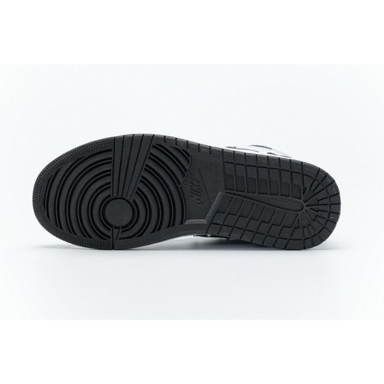 Air Jordan 1 Retro High OG Black White