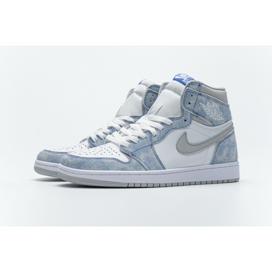 Air Jordan 1 High OG Hyper Royal Wash North Carolan