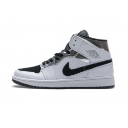 Air Jordan 1 Mid Alternate Think 16